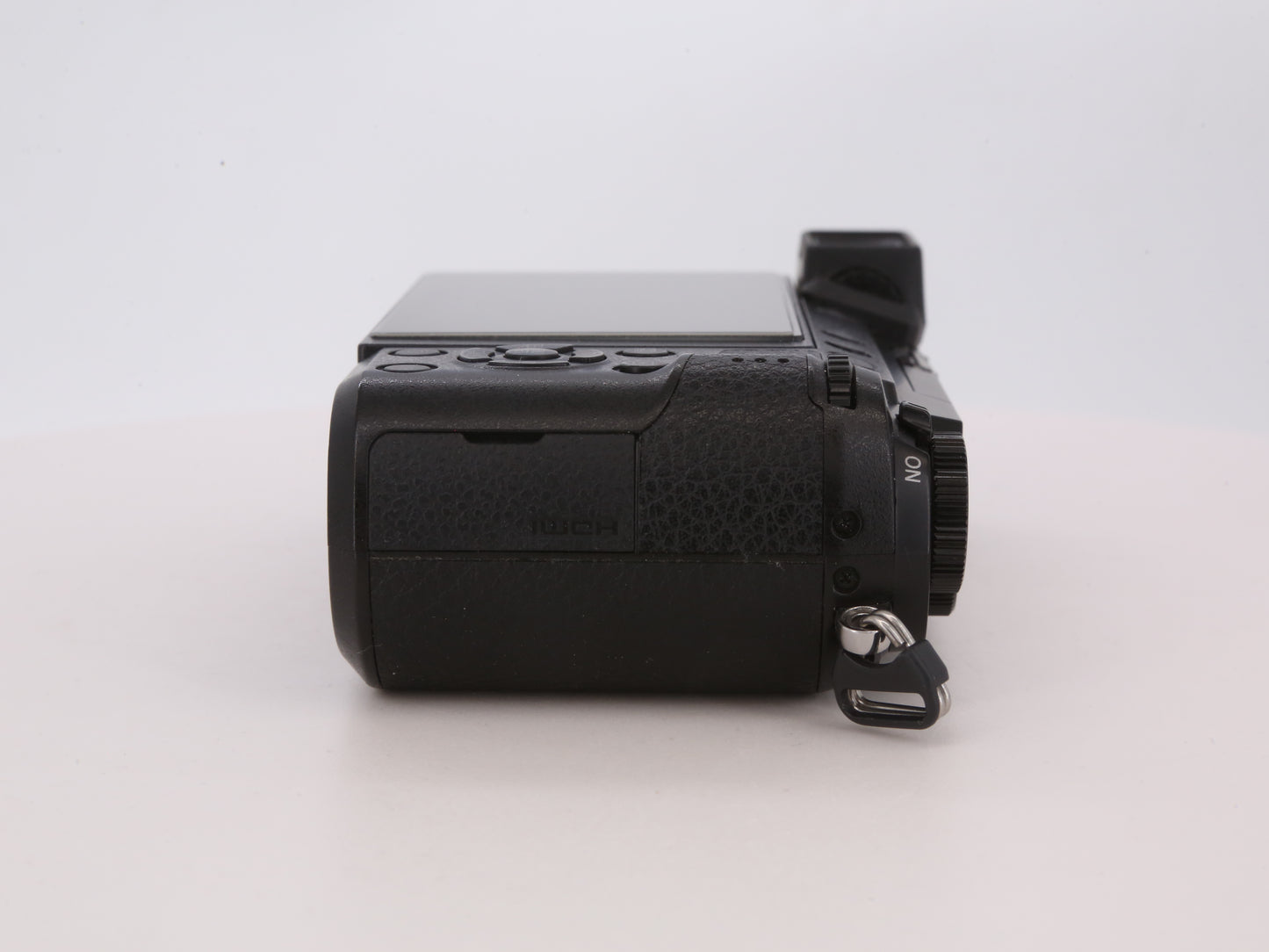 [Good, Fast Shipping] Panasonic Lumix GX85 Camera