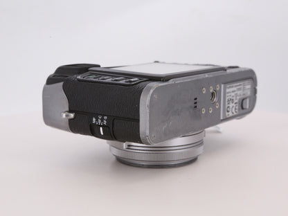 [Good, Fast Shipping] Fujifilm X100S Camera