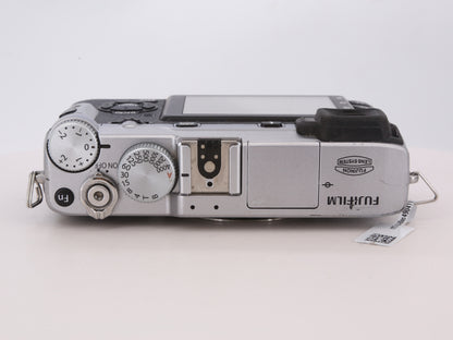 [Good, Fast Shipping] Fujifilm X-E1 Camera