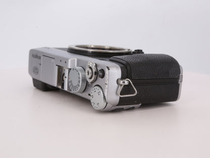 [Good, Fast Shipping] Fujifilm X-E1 Camera