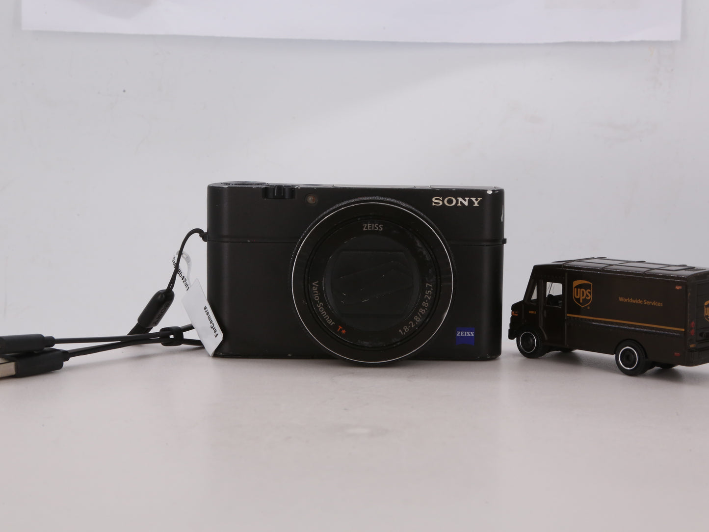 [Good, Fast Shipping] Sony DSC-RX100 IV M4 Camera