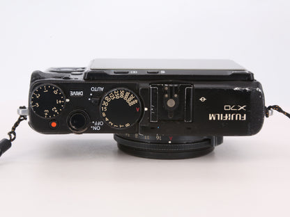 [Good, Fast Shipping] Fujifilm X70 Camera