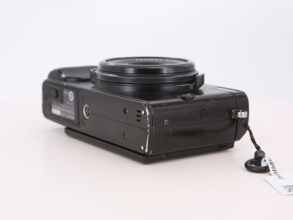 [Good, Fast Shipping] Fujifilm X70 Camera