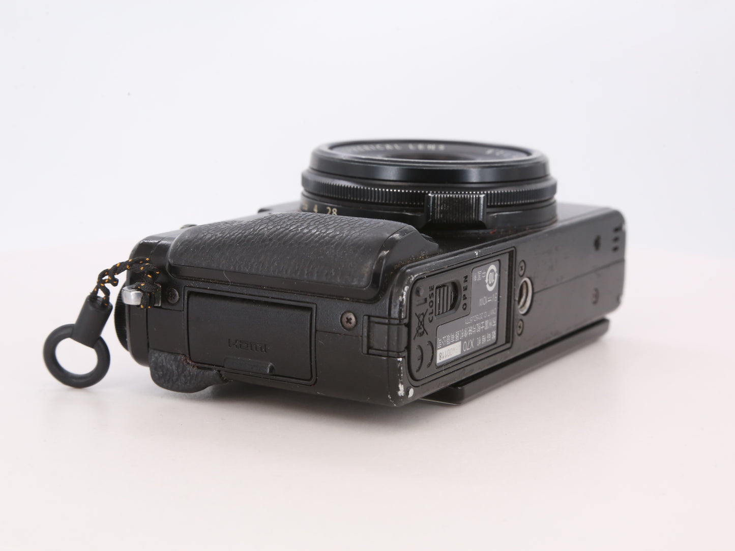 [Good, Fast Shipping] Fujifilm X70 Camera
