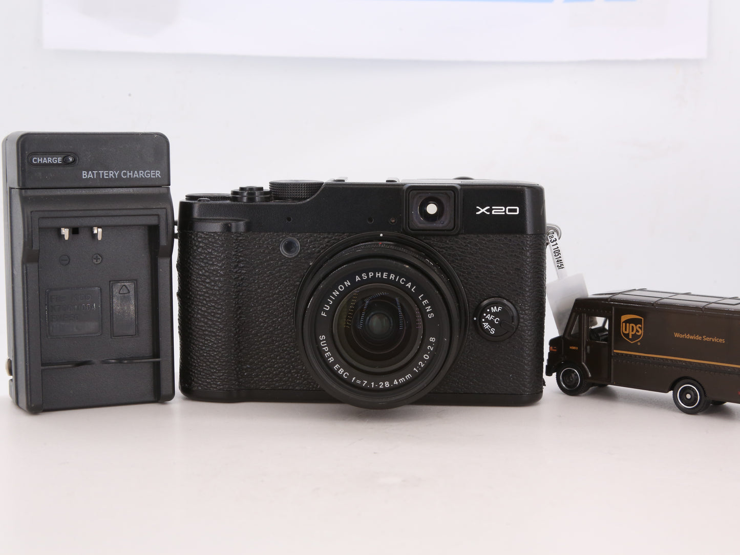 [Good, Fast Shipping] Fujifilm X20 Camera