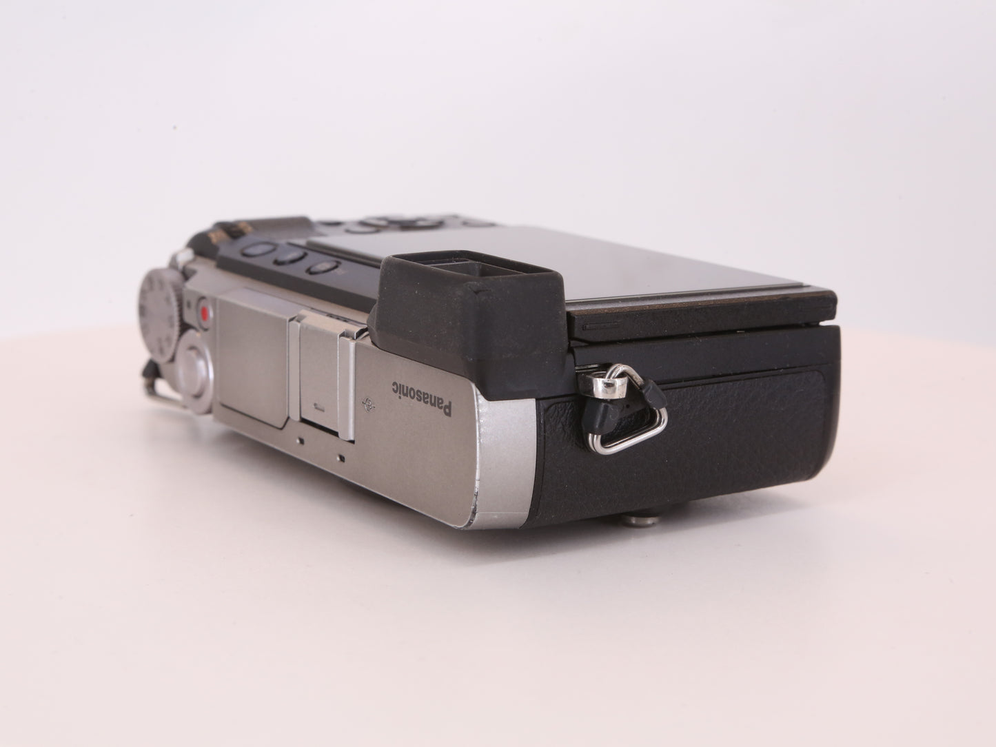 [Good, Fast Shipping] Panasonic Lumix GX85 Camera