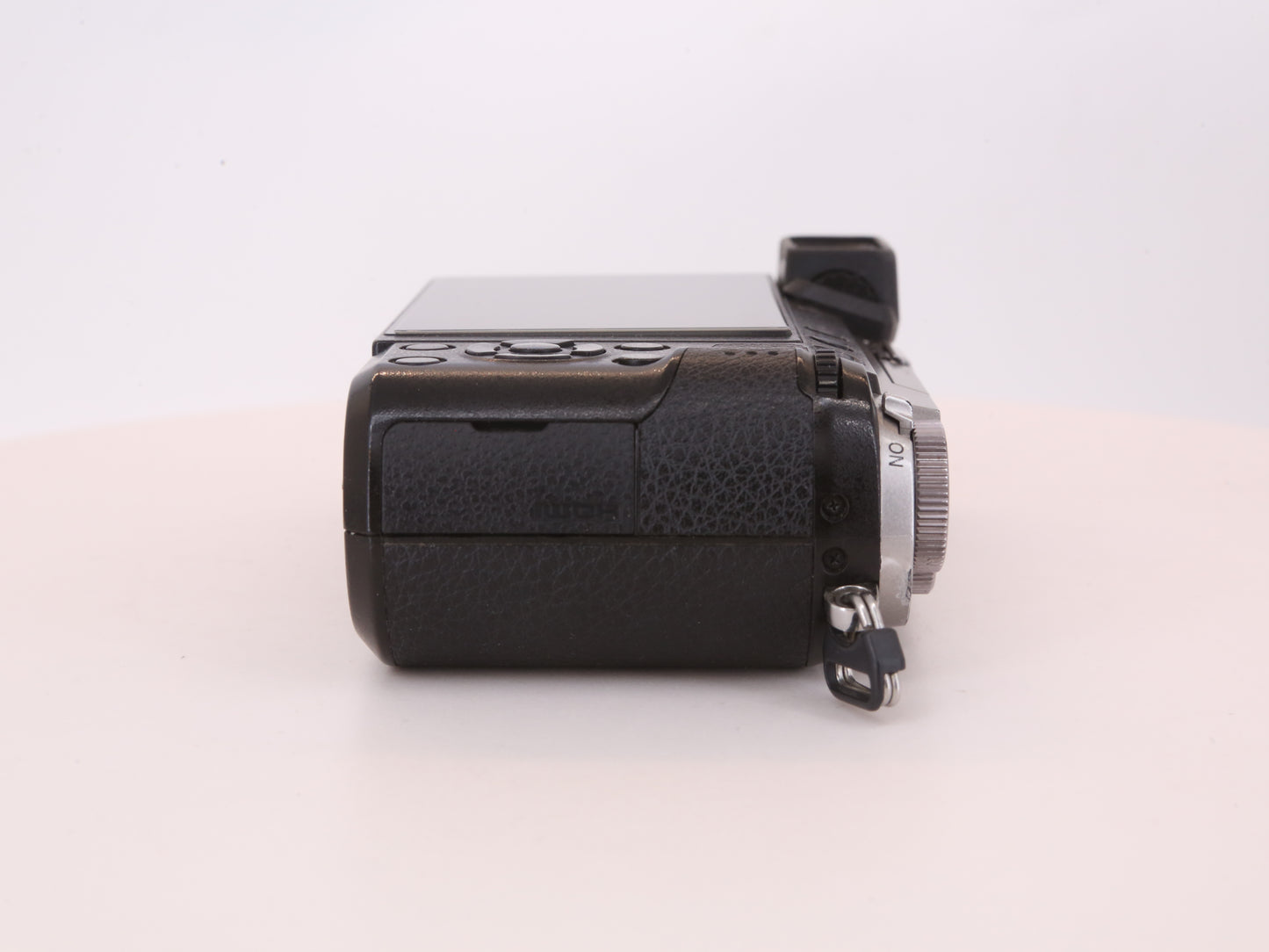 [Good, Fast Shipping] Panasonic Lumix GX85 Camera