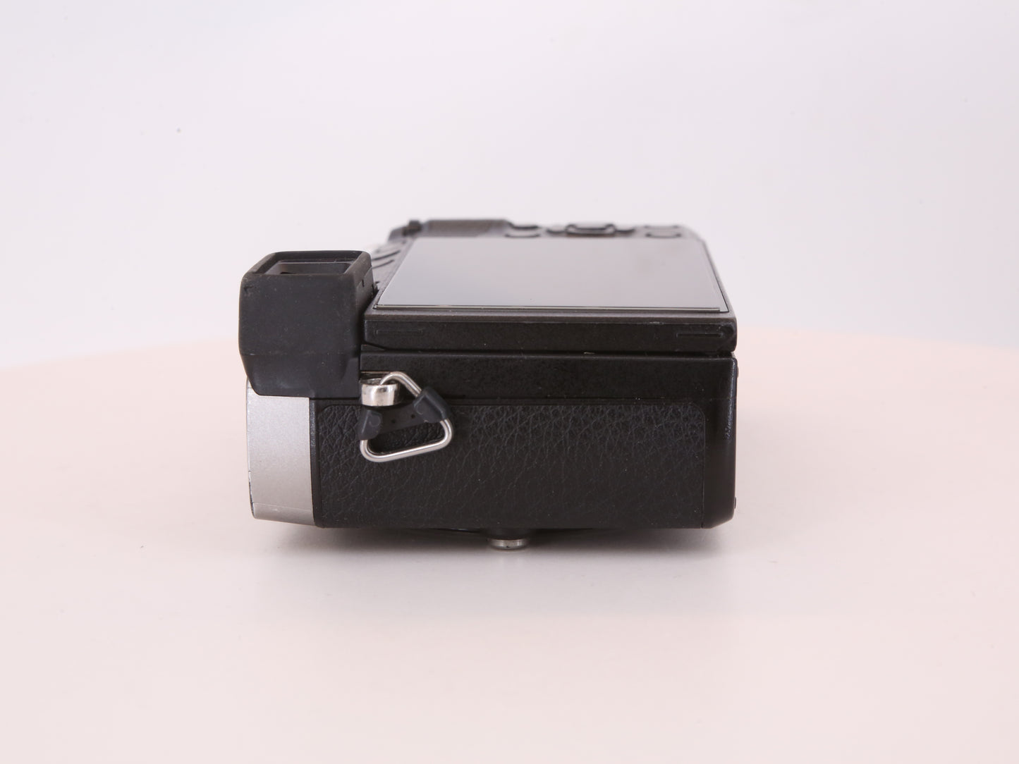 [Good, Fast Shipping] Panasonic Lumix GX85 Camera
