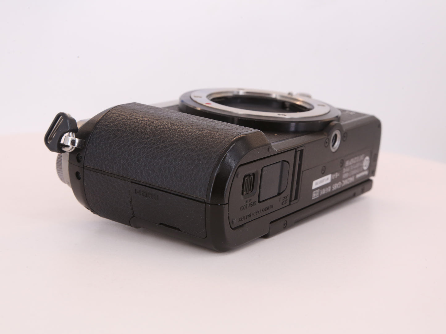 [Good, Fast Shipping] Panasonic Lumix GX85 Camera
