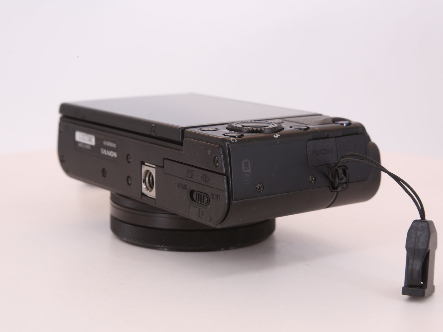 [Good, Fast Shipping] Sony DSC-RX100 V M5 Camera