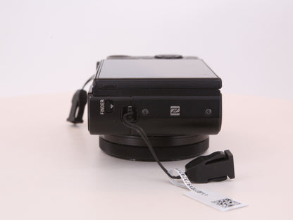 [Good, Fast Shipping] Sony DSC-RX100 V M5 Camera
