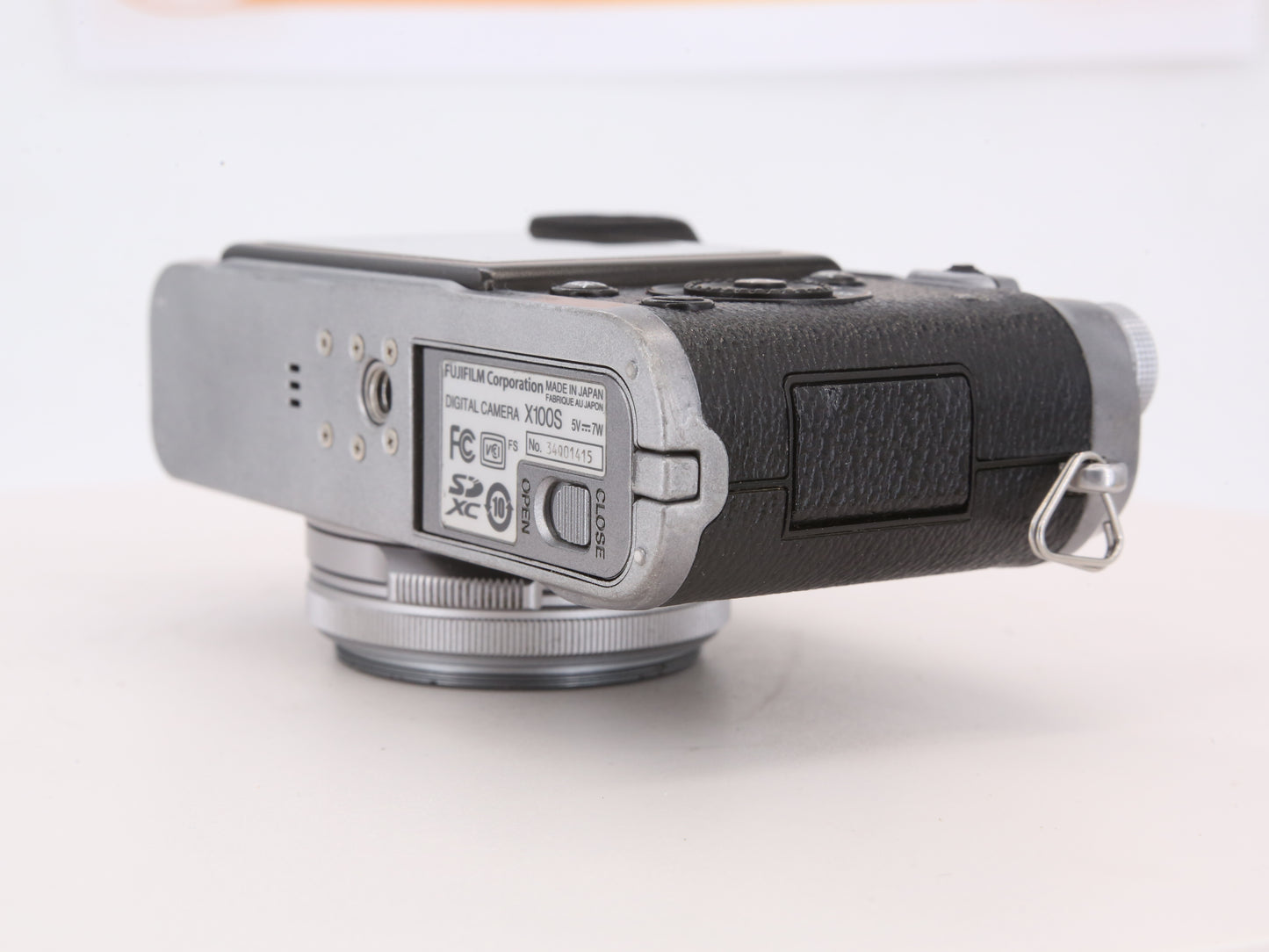 [Good, Fast Shipping] Fujifilm X100S Camera