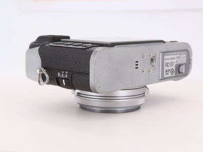 [Good, Fast Shipping] Fujifilm X100S Camera