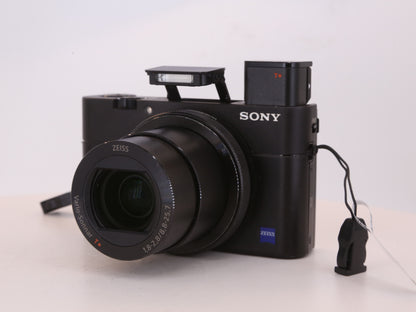 [Good, Fast Shipping] Sony DSC-RX100 V M5 Camera
