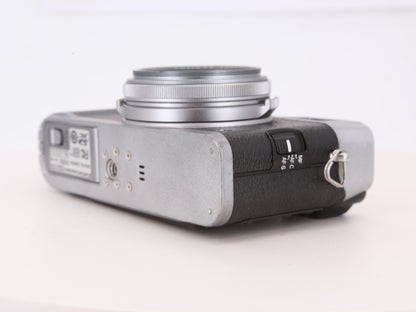 [Good, Fast Shipping] Fujifilm X100S Camera