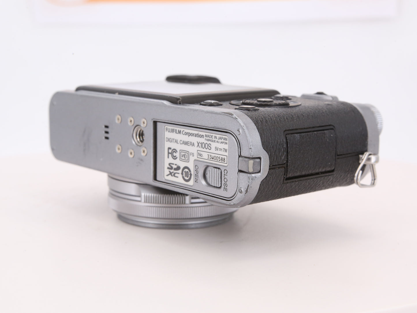 [Good, Fast Shipping] Fujifilm X100S Camera