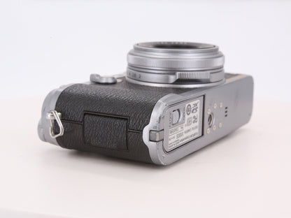 [Good, Fast Shipping] Fujifilm X100S Camera