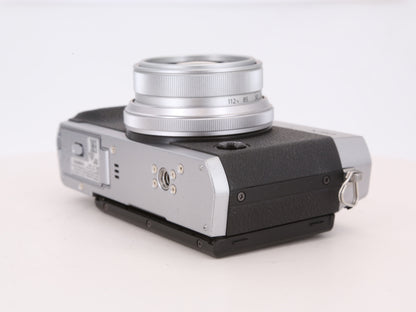 [Good, Fast Shipping] Fujifilm X30 Camera