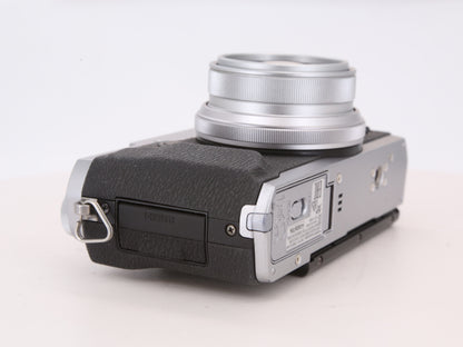 [Good, Fast Shipping] Fujifilm X30 Camera