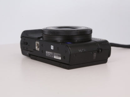 [Good, Fast Shipping] Sony DSC-RX100 II M2 Camera