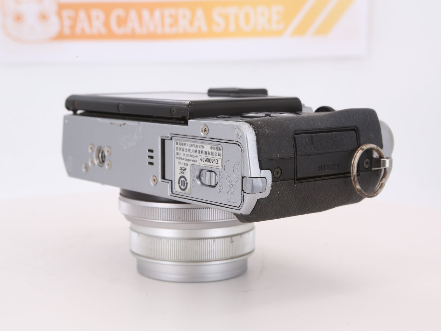 [Good, Fast Shipping] Fujifilm X30 Camera