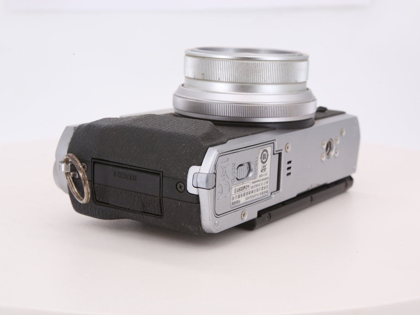 [Good, Fast Shipping] Fujifilm X30 Camera