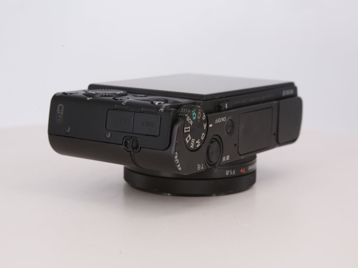 [Good, Fast Shipping] Sony DSC-RX100 III M3 Camera