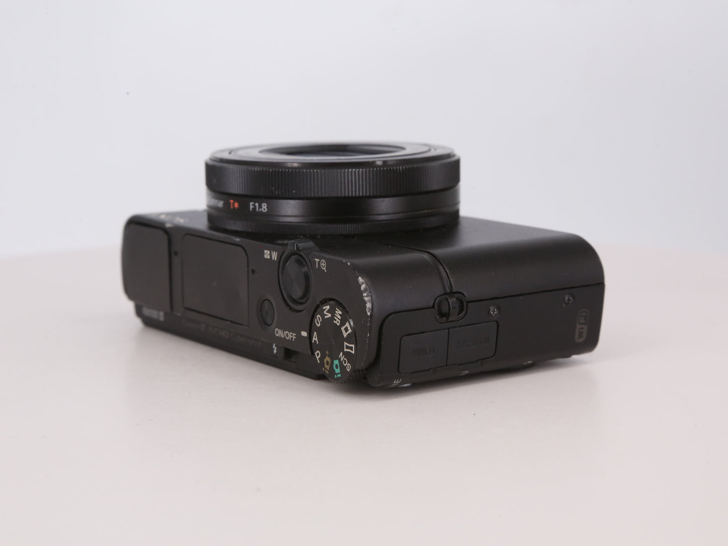 [Good, Fast Shipping] Sony DSC-RX100 III M3 Camera