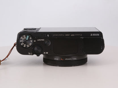 [Good, Fast Shipping] Sony DSC-RX100 V M5 Camera