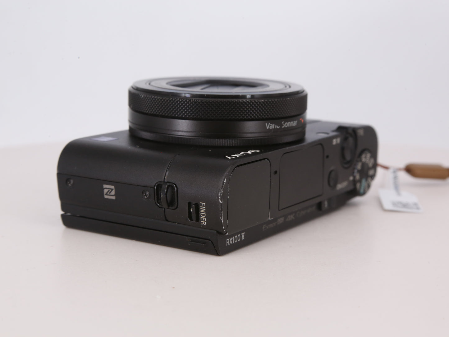 [Good, Fast Shipping] Sony DSC-RX100 V M5 Camera
