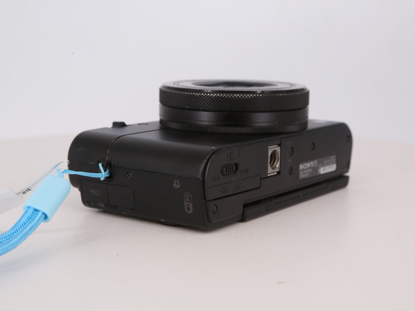 [Good, Fast Shipping] Sony DSC-RX100 V M5 Camera