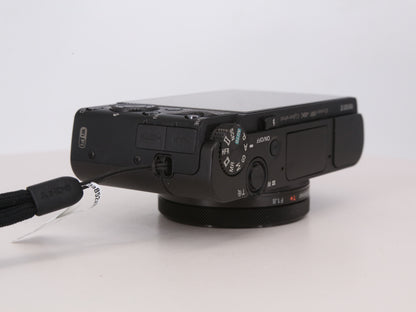 [Good, Fast Shipping] Sony DSC-RX100 V M5 Camera