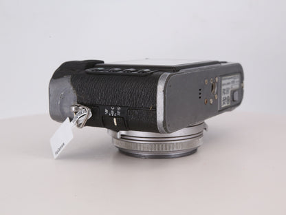 [Good, Fast Shipping] Fujifilm X100S Camera