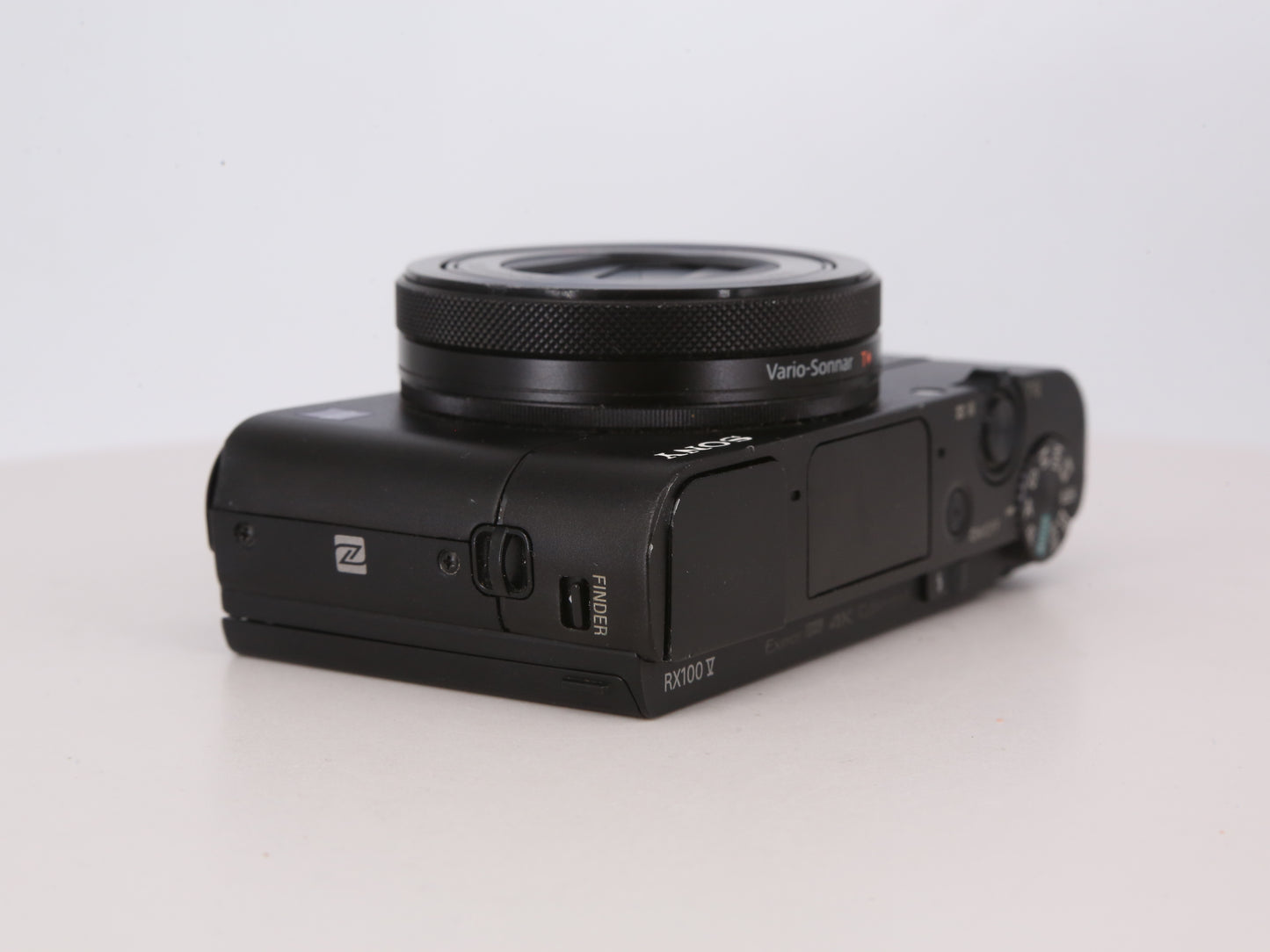 [Good, Fast Shipping] Sony DSC-RX100 V M5 Camera