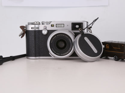 [Good, Fast Shipping] Fujifilm X100F Camera
