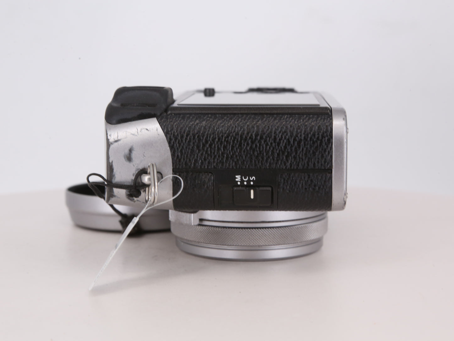 [Good, Fast Shipping] Fujifilm X100F Camera