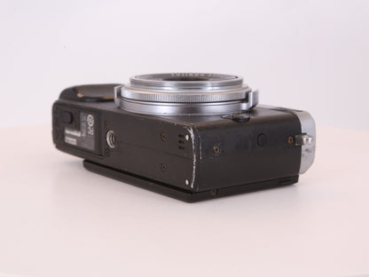 [Good, Fast Shipping] Fujifilm X70 Camera