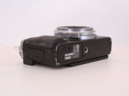 [Good, Fast Shipping] Fujifilm X70 Camera
