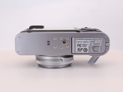 [Good, Fast Shipping] Fujifilm X100S Camera