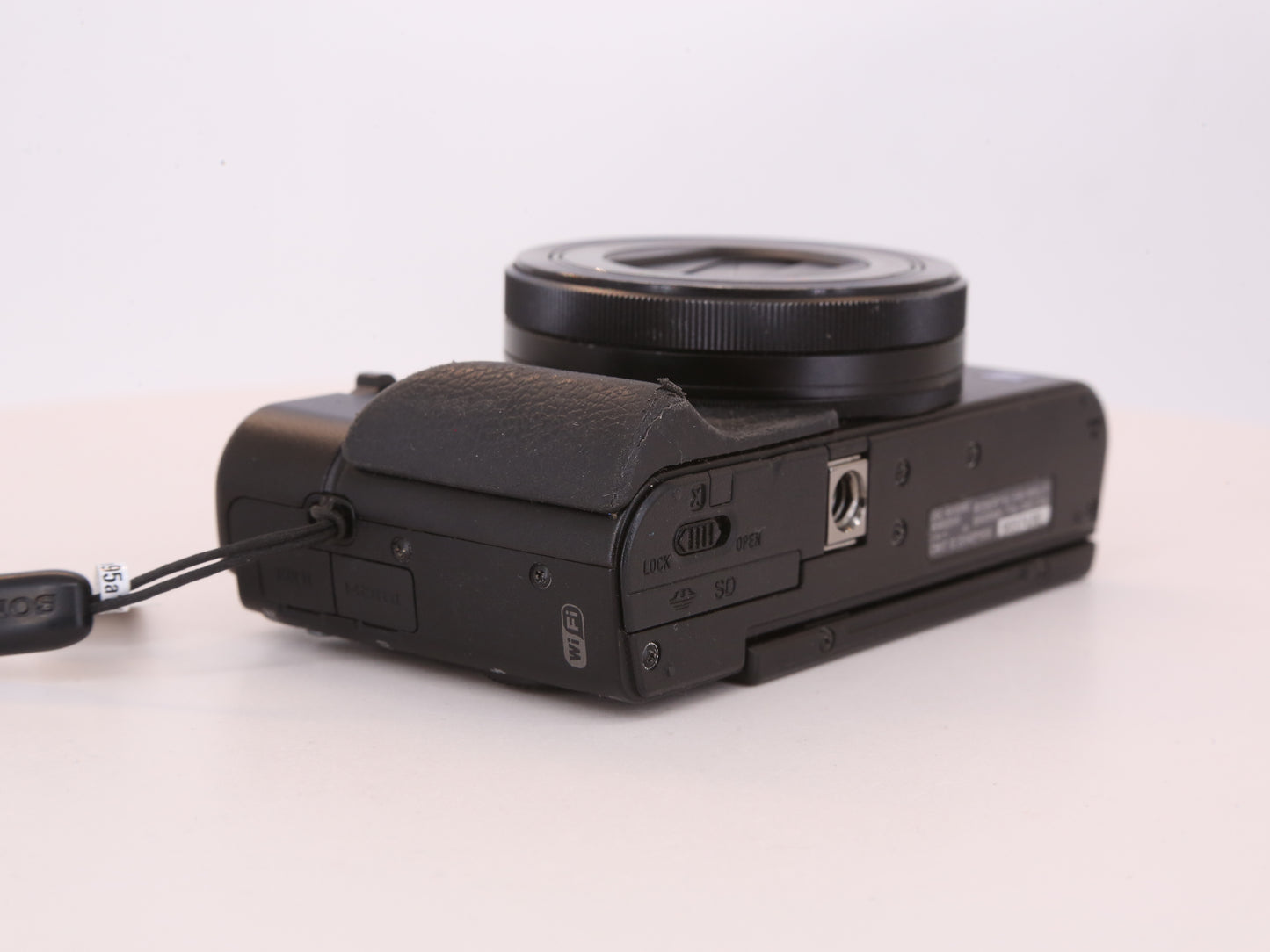 [Good, Fast Shipping] Sony DSC-RX100 III M3 Camera