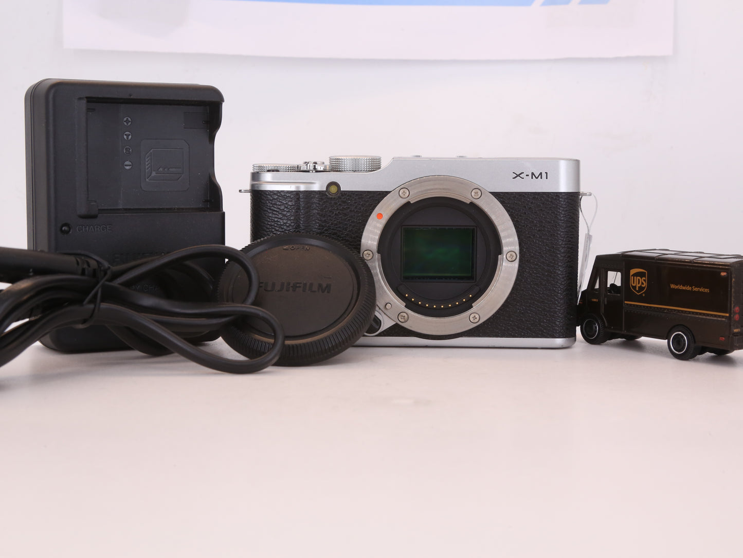 [Good, Fast Shipping] Fujifilm X-M1 Camera