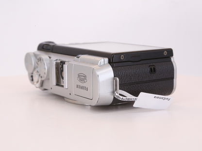 [Good, Fast Shipping] Fujifilm X-M1 Camera