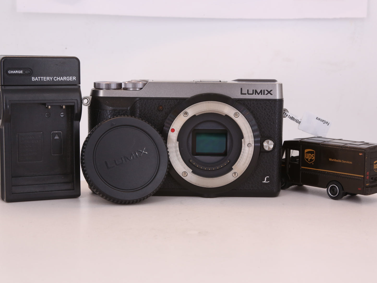 [Good, Fast Shipping] Panasonic Lumix GX85 Camera