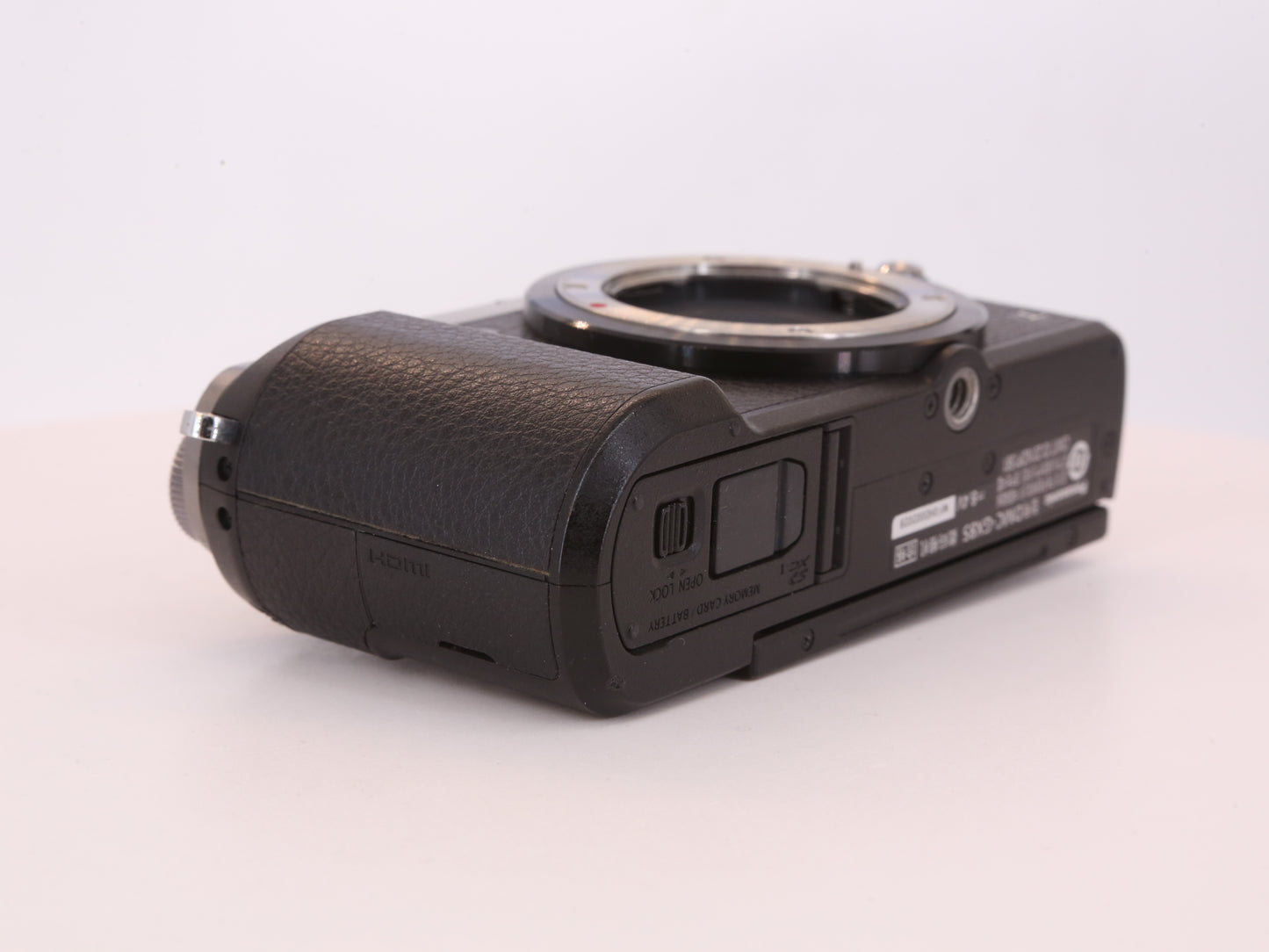 [Good, Fast Shipping] Panasonic Lumix GX85 Camera