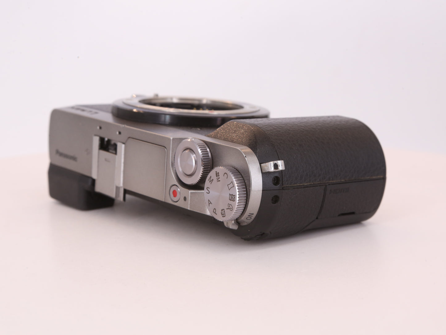 [Good, Fast Shipping] Panasonic Lumix GX85 Camera