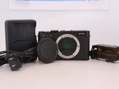[Good, Fast Shipping] Fujifilm X-M1 Camera