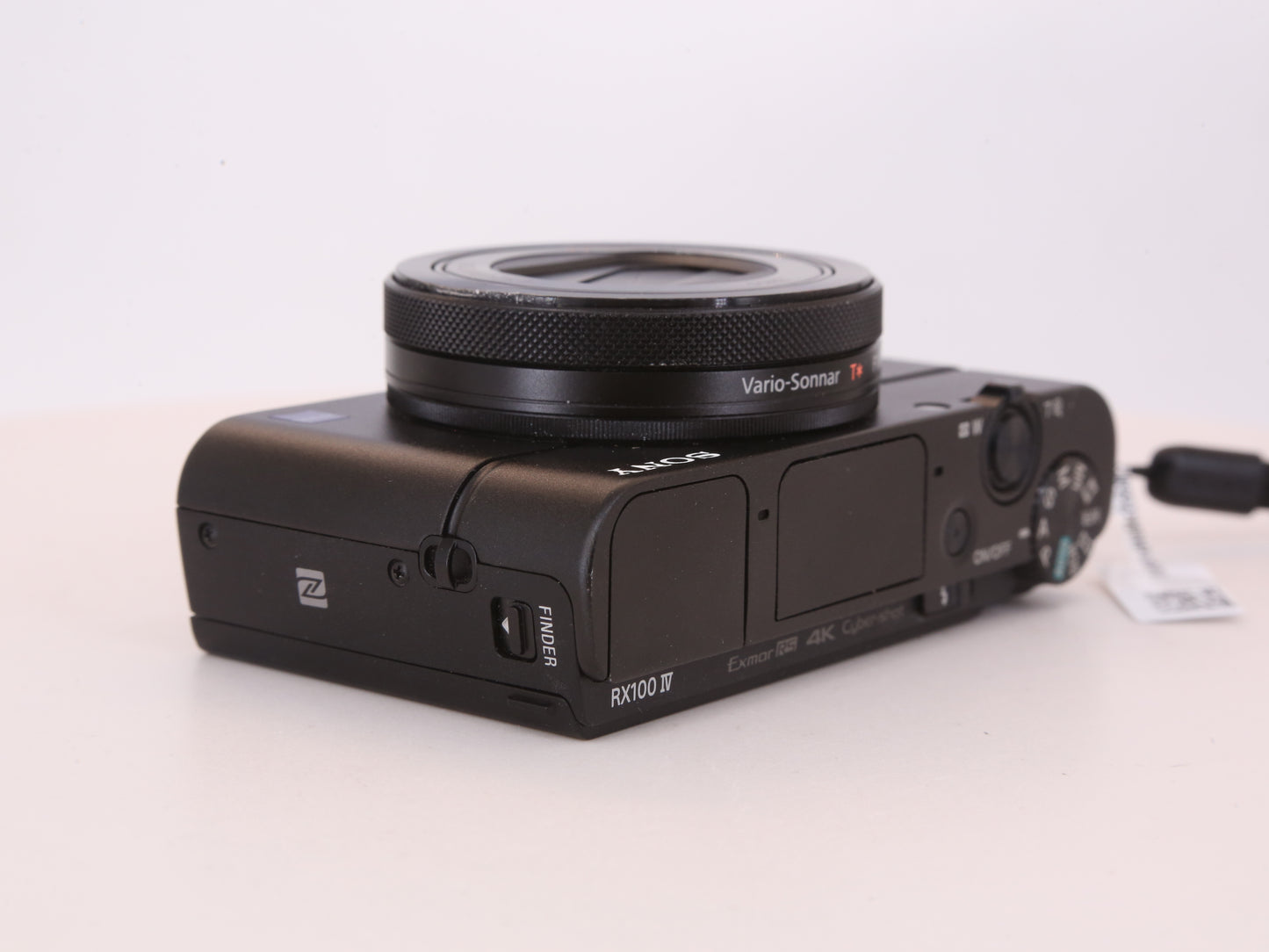 [Good, Fast Shipping] Sony DSC-RX100 IV M4 Camera
