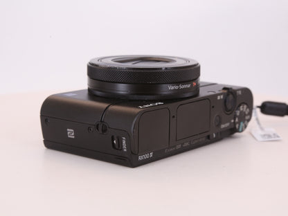 [Good, Fast Shipping] Sony DSC-RX100 IV M4 Camera