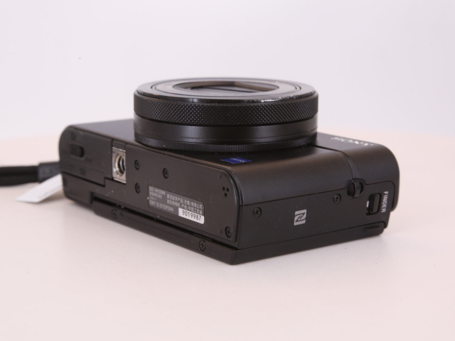 [Good, Fast Shipping] Sony DSC-RX100 IV M4 Camera
