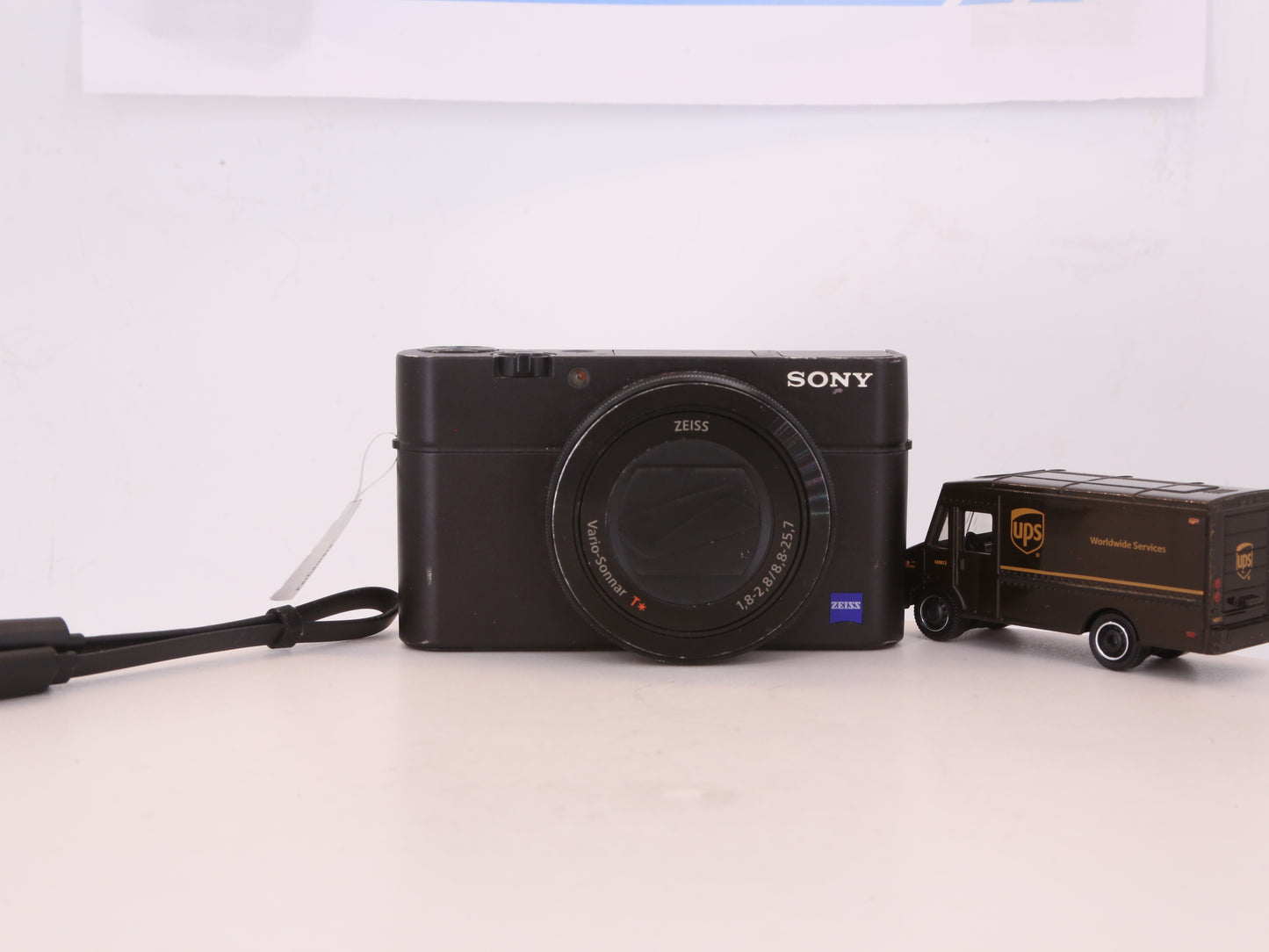 [Good, Fast Shipping] Sony DSC-RX100 III M3 Camera